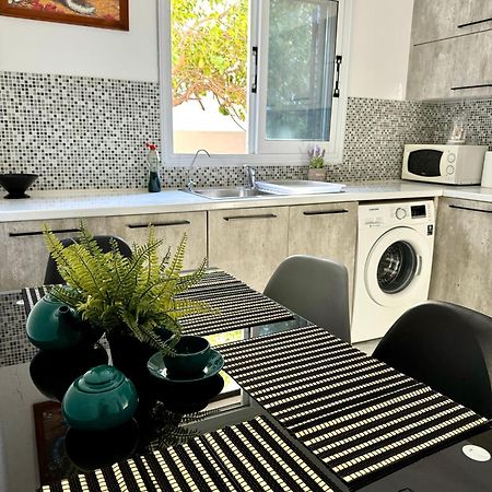 Dub House Apartment Paphos Ngoại thất bức ảnh