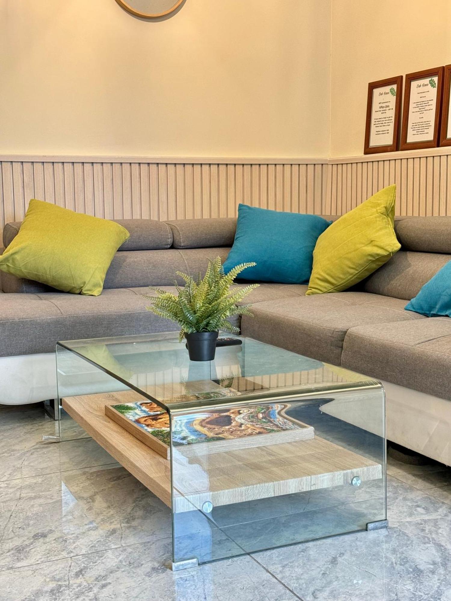 Dub House Apartment Paphos Ngoại thất bức ảnh